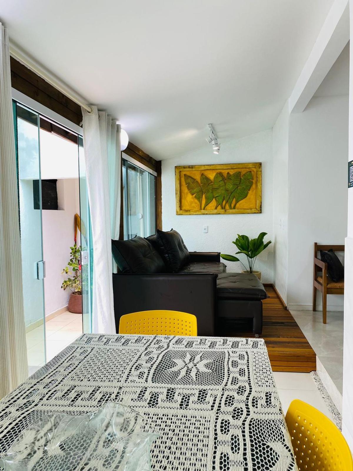 Residencial Com Piscina Possui Jacuzzi Aquecida Com Hidromassagem Bombinhas Exterior foto